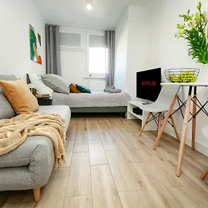 Grzybowska 30 - Better Apartament Warszawa